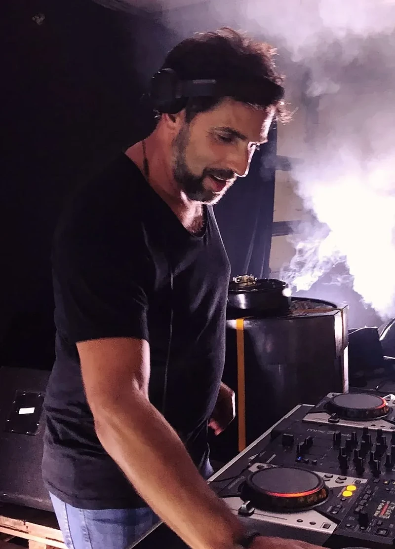 DJ Tiago F.
