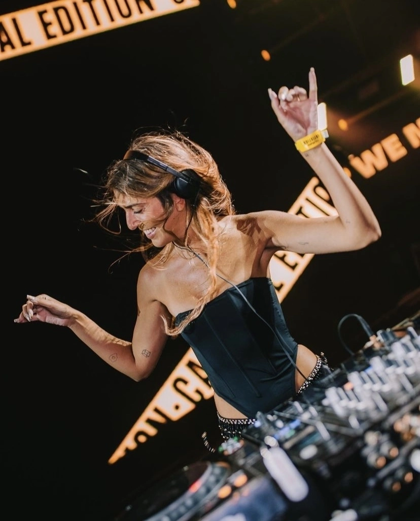 DJ Live Act Bruna Lennon