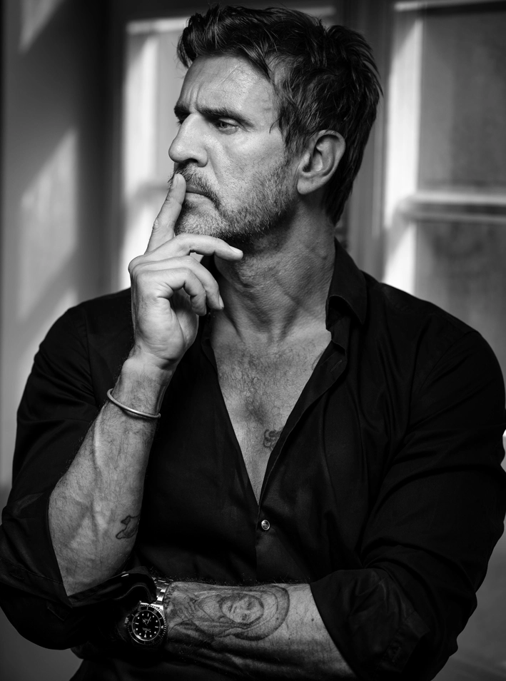 Private Exclusive Exhibition Tour with Vincent Peters