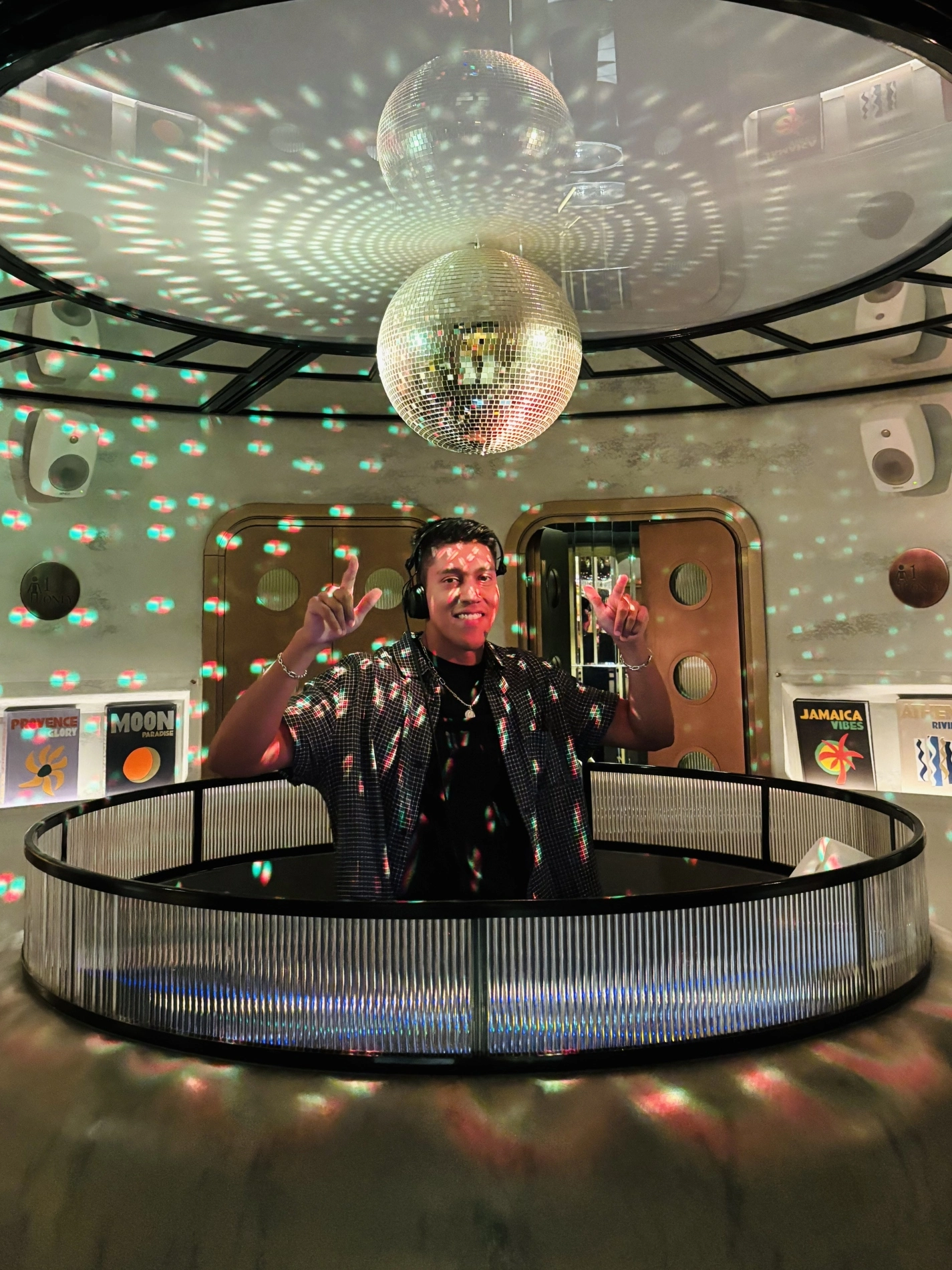 DJ Live Act - RAEL