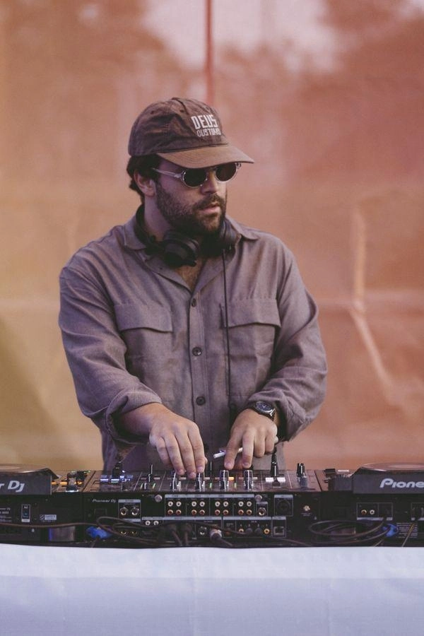 DJ Live Act - Z&eacute; Telo