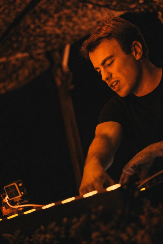 DJ Live Act - Mimanem