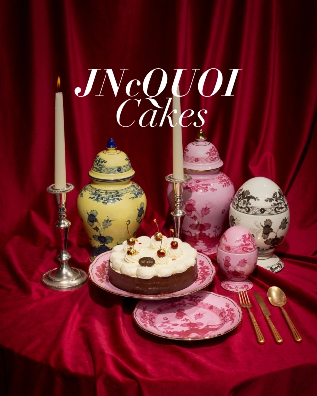 JNcQUOI Cakes